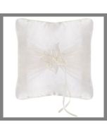 Coussin alliances blanc avec papillon ivoire