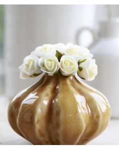 12 Roses crème en mousse pas chères